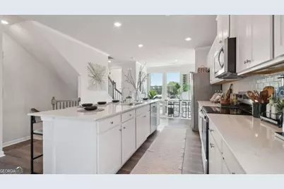 224 College Circle #1013, Hapeville, GA 30354 - Photo 7