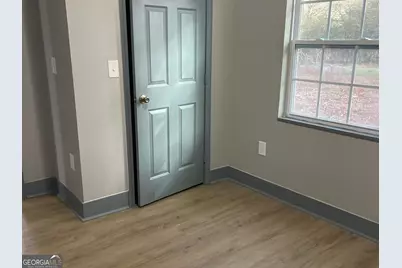 136 Fourth Street, Griffin, GA 30223 - Photo 5