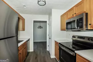 955 Foxworthy Ln, Riverdale, GA 30296 - Photo 7