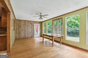 210 Kentucky Dr, Demorest, GA 30535 - Photo 13