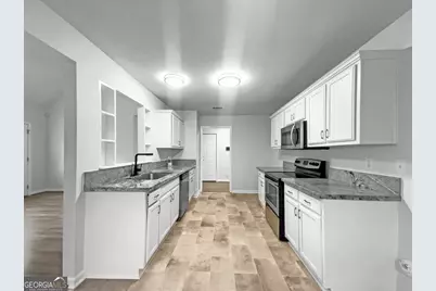 5806 Waggoner Court, Rex, GA 30273 - Photo 9