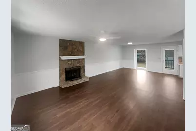 100 Oakridge Drive SE, Cartersville, GA 30121 - Photo 3