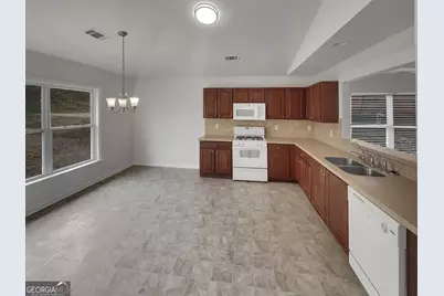 7358 Poppy Way, Union City, GA 30291 - Photo 11