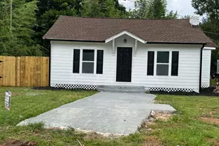 87 Ave H Ave, Thomaston, GA 30286 - Photo 1