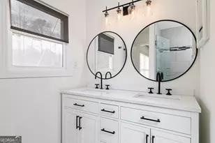 305 Mariner Cir, Woodstock, GA 30189 - Photo 19