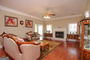 706 Victoria Cir, Warner Robins, GA 31088 - Photo 5