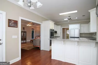 706 Victoria Circle, Warner Robins, GA 31088 - Photo 13