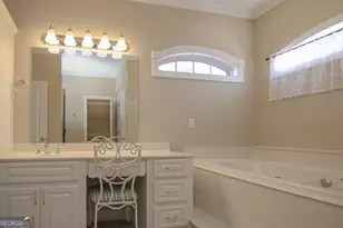 706 Victoria Cir, Warner Robins, GA 31088 - Photo 17