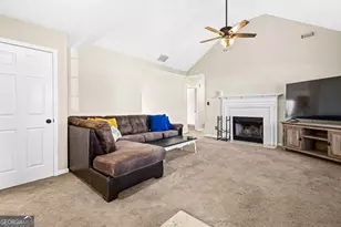 155 Pecan Ridge Dr, Fayetteville, GA 30215 - Photo 3