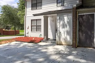 738 Dunaire Way, Jonesboro, GA 30238 - Photo 3