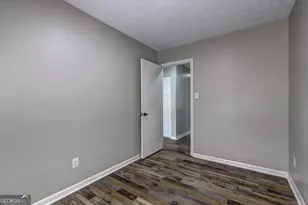 738 Dunaire Way, Jonesboro, GA 30238 - Photo 33