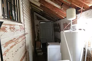 645 E 40th St, Savannah, GA 31401 - Photo 35