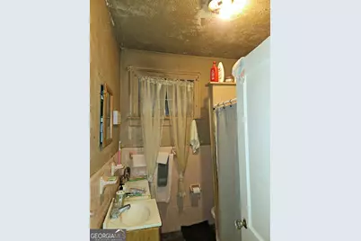 645 E 40th Street, Savannah, GA 31401 - Photo 31