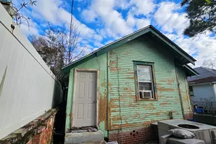 645 E 40th St, Savannah, GA 31401 - Photo 5