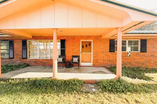 213 Sherman Dr, Brunswick, GA 31523 - Photo 5