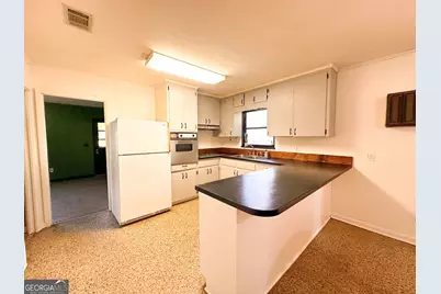 213 Sherman Drive, Brunswick, GA 31523 - Photo 13