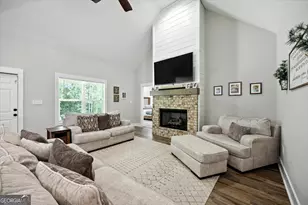 161 Fairway Cir, Macon, GA 31211 - Photo 9