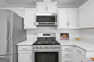 404 Sandown Dr, Peachtree City, GA 30269 - Photo 19