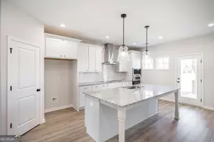 407 Baxter Dr, Kathleen, GA 31047 - Photo 3