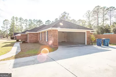 1249 Cherrywood Road, Waycross, GA 31503 - Photo 5