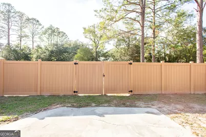 1249 Cherrywood Road, Waycross, GA 31503 - Photo 7