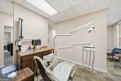 526 Academy Avenue, Dublin, GA 31021 - Photo 19