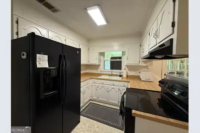 733 Hillwood Drive, Statesboro, GA 30458 - Photo 7