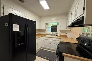 733 Hillwood Dr, Statesboro, GA 30458 - Photo 7