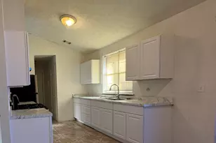 92 Oriole Dr, Jonesboro, GA 30238 - Photo 5