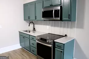 118 1/2 Dougherty St, Lagrange, GA 30241 - Photo 5