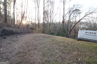 203 Shawnee Drive, Lagrange, GA 30240 - Photo 9