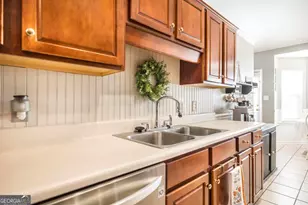 122 Knights Bridge, Warner Robins, GA 31093 - Photo 11