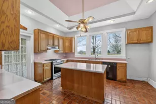 402 Tom Bell Rd, Milner, GA 30257 - Photo 19