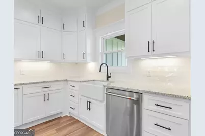 88 Northshore Avenue, Jesup, GA 31545 - Photo 13