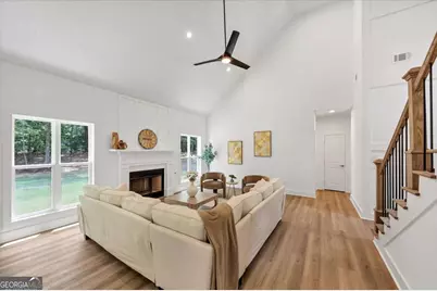 636 Harbour Shores Drive, Jackson, GA 30233 - Photo 11