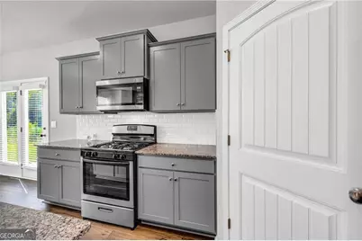 930 Bentley Drive, Fairburn, GA 30213 - Photo 15