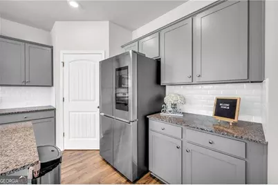 930 Bentley Drive, Fairburn, GA 30213 - Photo 13