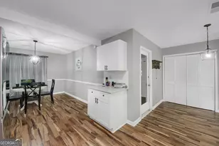 3992 Wrexham Dr, Snellville, GA 30039 - Photo 13