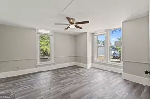 212 W Quilly St, Griffin, GA 30223 - Photo 5