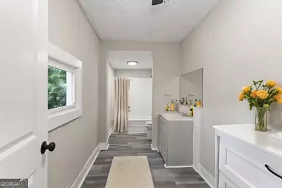 212 W Quilly Street, Griffin, GA 30223 - Photo 13