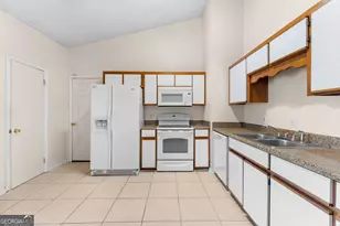 207 Whippoorwill Ln E, Richmond Hill, GA 31324 - Photo 9