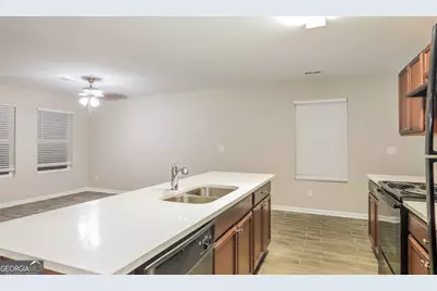 7710 Volion Parkway, Fairburn, GA 30213 - Photo 7