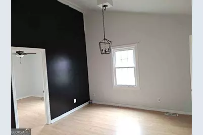 142 Hampton Street, Lula, GA 30554 - Photo 5