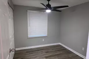 5349 Tracey Dr, Stone Mountain, GA 30088 - Photo 21