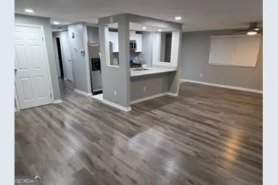 5349 Tracey Drive, Stone Mountain, GA 30088 - Photo 5