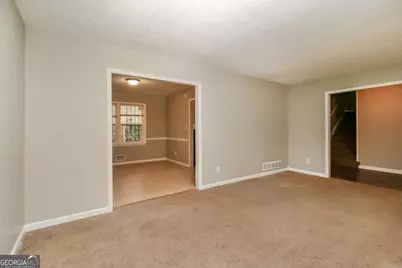 4033 Emerald North Circle, Decatur, GA 30035 - Photo 3