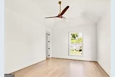 676 Hank Aaron Drive, Atlanta, GA 30315 - Photo 21