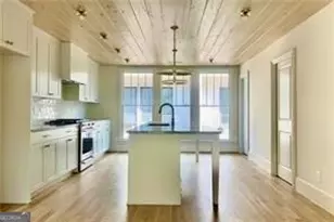 676 Hank Aaron Dr, Atlanta, GA 30315 - Photo 19