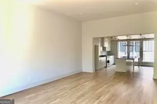 676 Hank Aaron Dr, Atlanta, GA 30315 - Photo 17