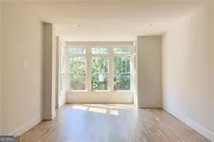 676 Hank Aaron Dr, Atlanta, GA 30315 - Photo 13